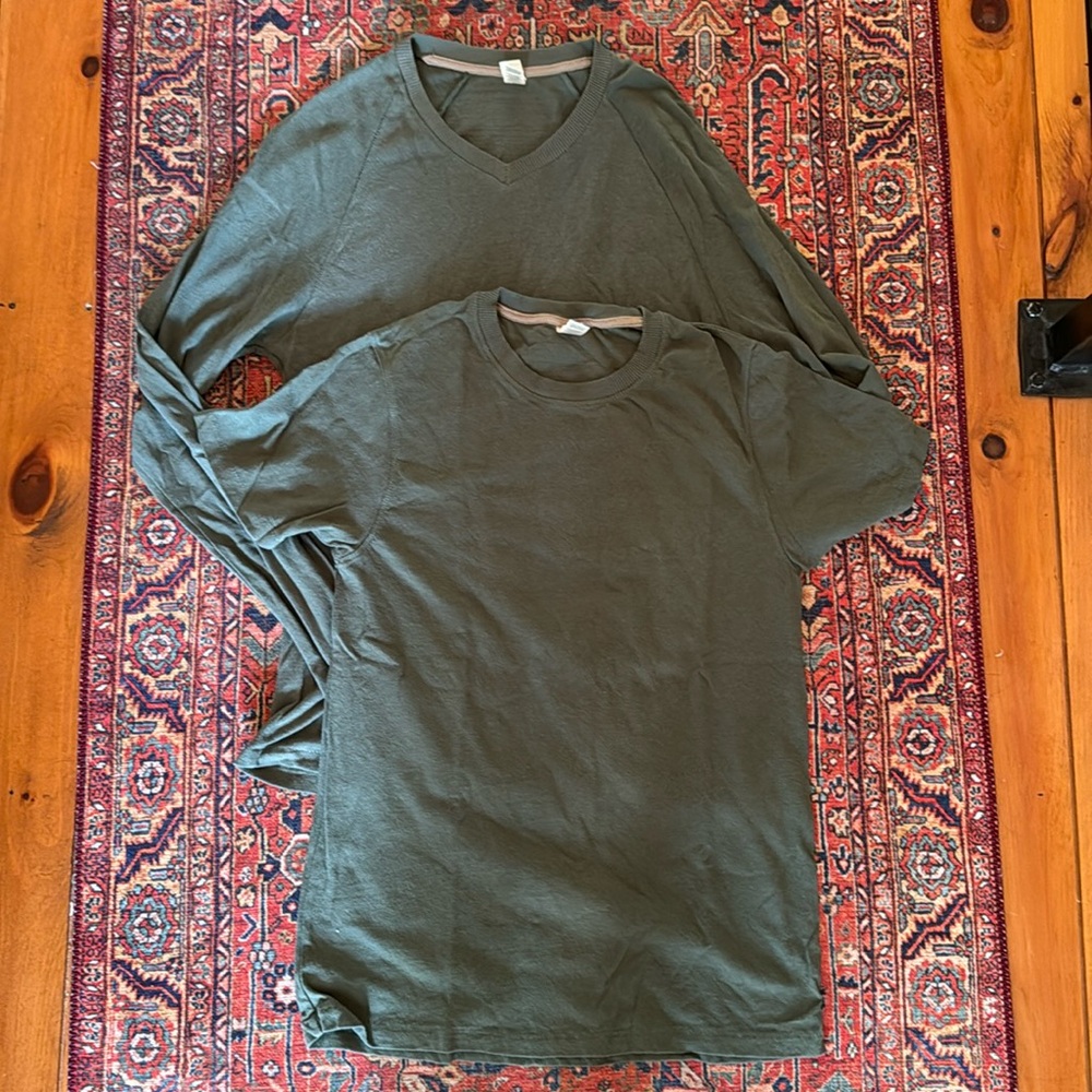 Men's Alternative Apparel T Shirt Lot of 2 Long & Short Sleeve NWOT